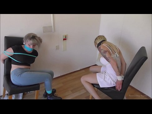 ❤️ Kecanduan / diikat dan disumpal / gadis dalam kesusahan ️ Video porno di id.moresexmovies.ru ️❤